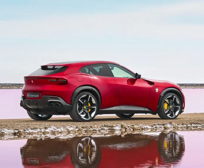 Ferrari elettrica, le anticipazioni: linea da GT Crossover rialzata e potenza esagerata