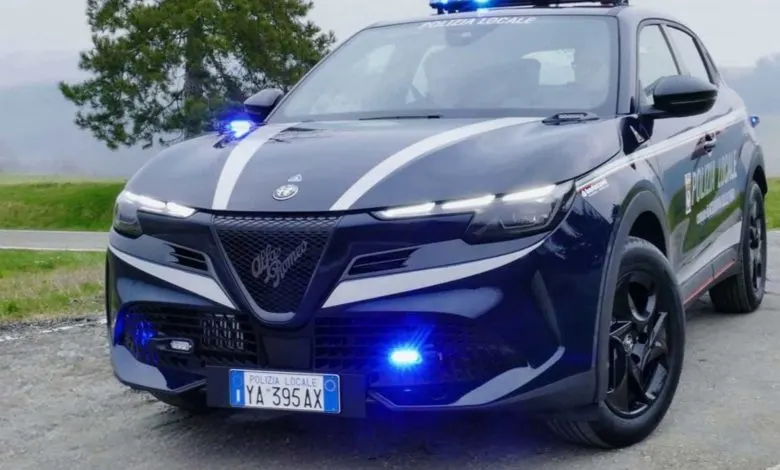 ALFA ROMEO JUNIOR IBRIDA, ARRIVA IN VERSIONE SPECIALE ALLESTITA PER LA POLIZIA LOCALE