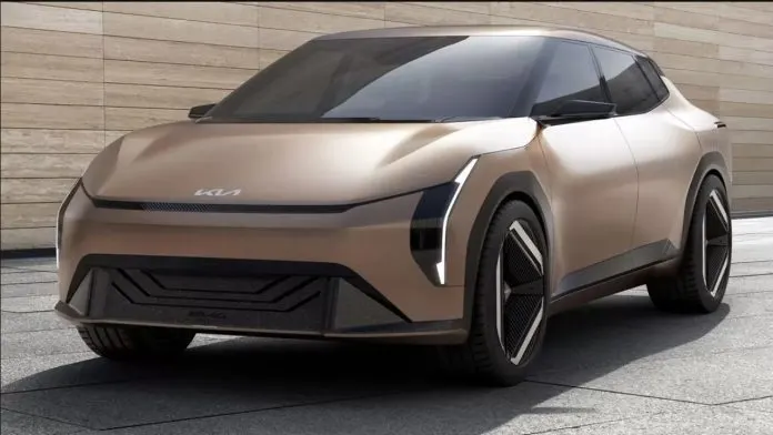 Kia EV4, si completa la gamma a zero emissioni della casa sudcoreana