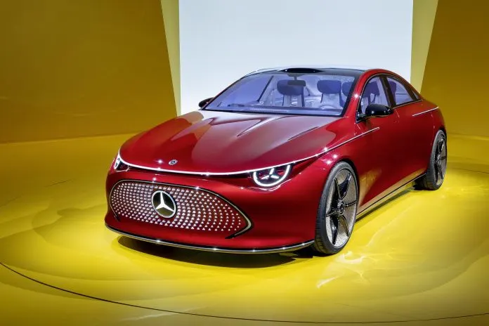 Mercedes CLA, come sarà la nuova berlina coupé