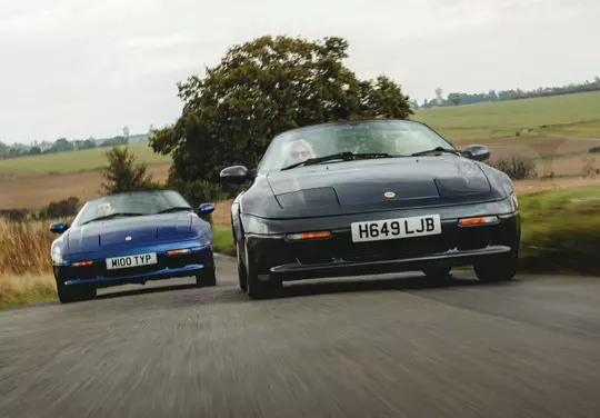 L’anima ribelle dell’enigmatica Lotus Elan e il suo viaggio controcorrente