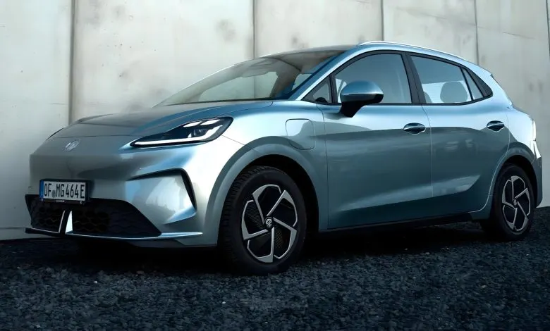 Nuova MG4 Urban: caratteristiche, autonomia e batteria a stato semi-solido