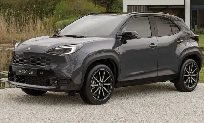 Toyota Yaris Cross 2026 restyling: novità, caratteristiche e prezzi