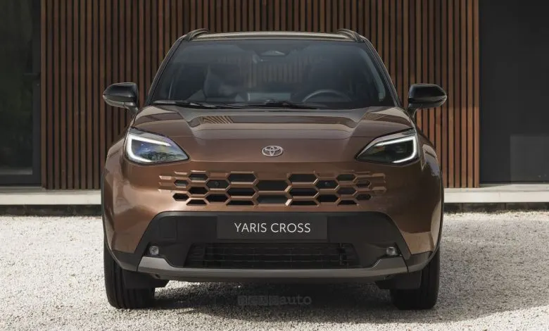 FOTO Toyota Yaris Cross, carrozzeria, abitacolo e interni, FOTOGALLERY