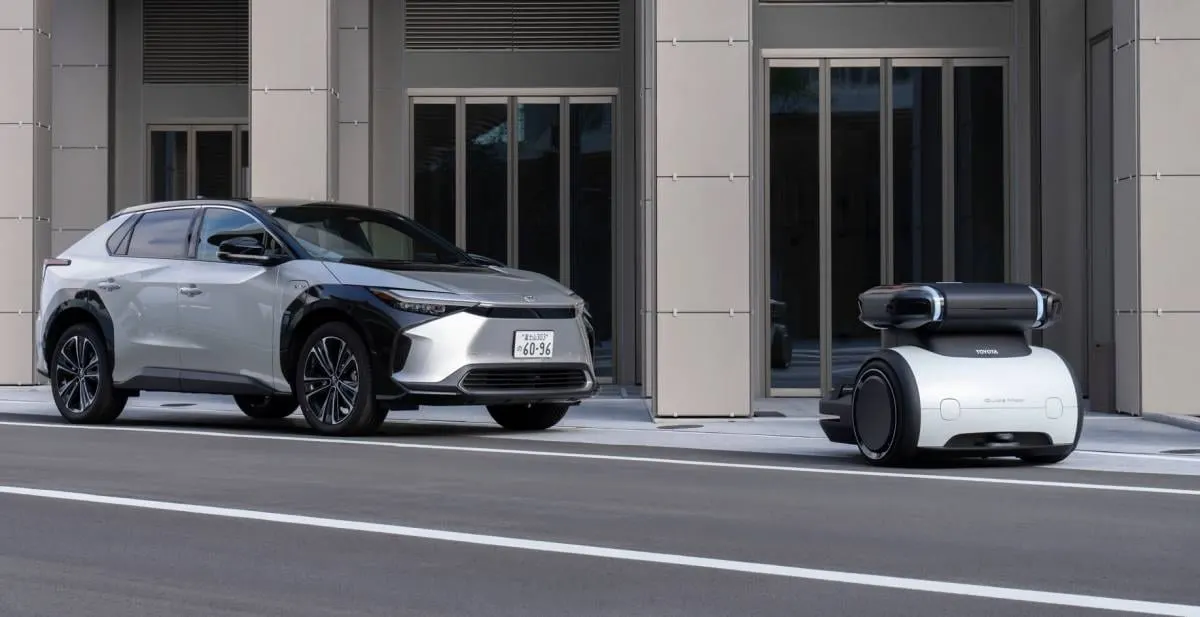 Toyota e l’IA fatta in casa: "Aiuterà i dipendenti invece di sostituirli"