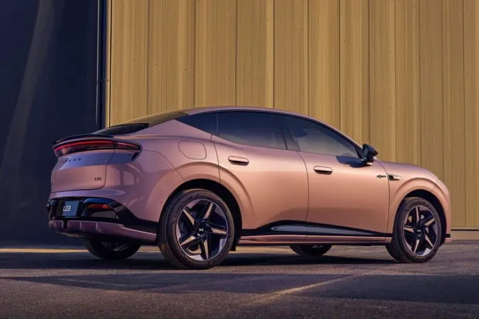 Xpeng L03, il SUV da 25.000 euro firmato da un ex designer Ferrari: tecnologia, autonomia e arrivo in Italia
